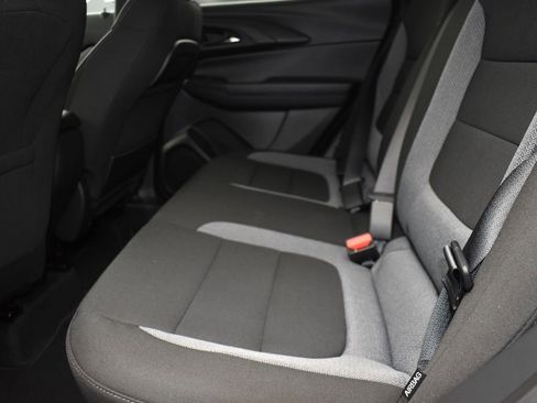 New 2025 Chevrolet TrailBlazer LS w/ LS Convenience Package FWD image 16