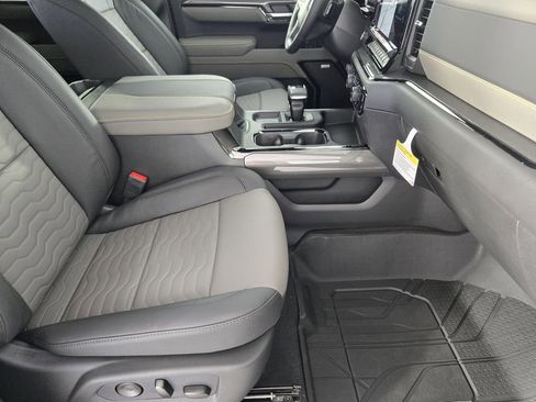 New 2026 Chevrolet Silverado 1500 ZR2 w/ Dark Appearance Package image 14