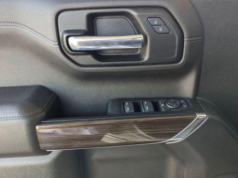 Used 2022 Chevrolet Silverado 1500 LT w/ Diesel Off-Road Package image 12