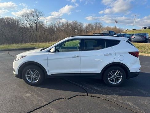 Used 2018 Hyundai Santa Fe Sport image 6