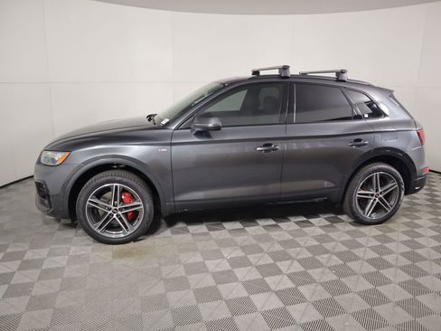 Used 2025 Audi Q5 e Premium Plus w/ Premium Plus Package image 8