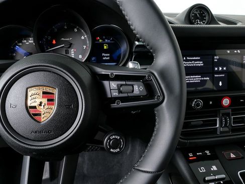 New 2026 Porsche Macan Turbo image 11