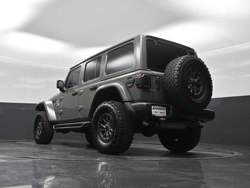 Used 2021 Jeep Wrangler Unlimited Rubicon w/ Dual Top Group AWD/4WD image 48