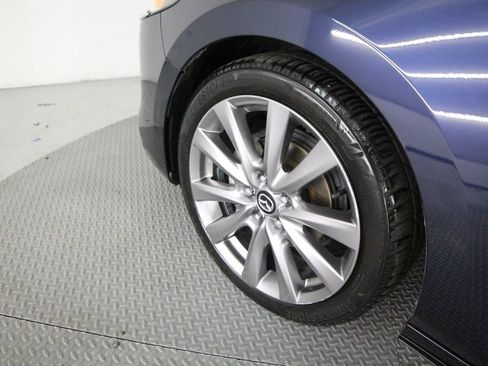 Used 2019 MAZDA MAZDA3 Sedan w/ Preferred Package FWD image 58