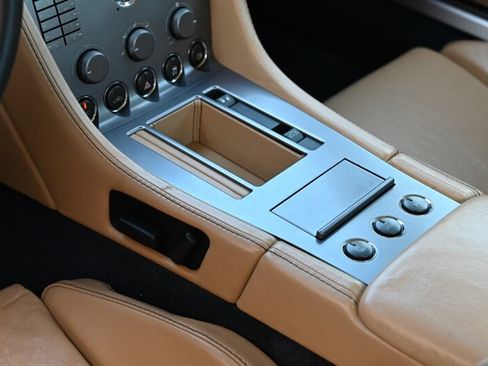 Used 2005 Aston Martin DB9 Coupe RWD image 35