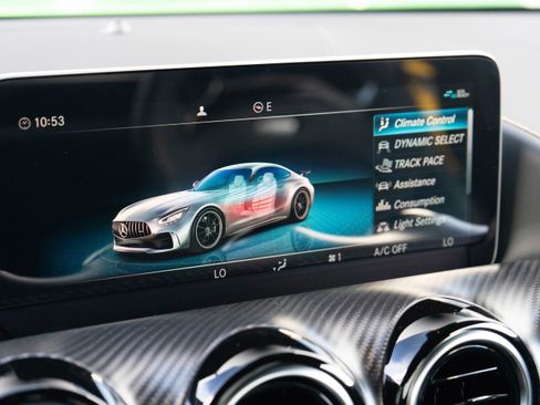 Used 2020 Mercedes-Benz AMG GT R image 29