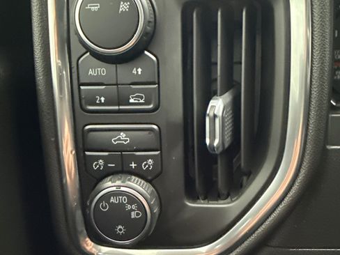 Used 2019 Chevrolet Silverado 1500 LT w/ All-Star Edition image 20