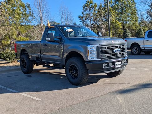 Certified 2025 Ford F350 XL w/ XL Off-Road Package image 2