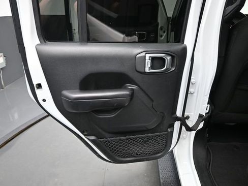 Used 2020 Jeep Wrangler Unlimited Sport S AWD/4WD image 14