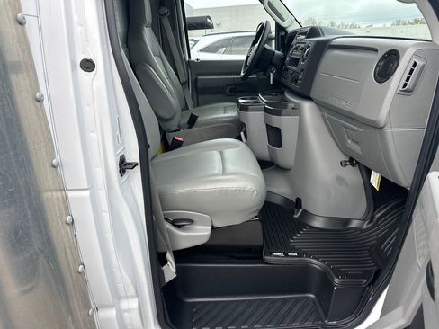 Used 2023 Ford E-350 and Econoline 350 Super Duty w/ Driver's Safety Package image 13