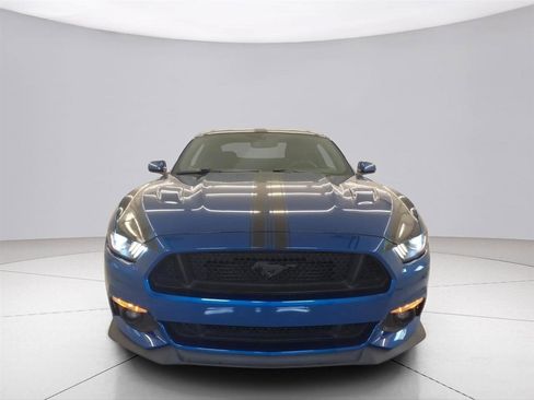 Used 2017 Ford Mustang GT w/ GT Performance Package RWD image 2