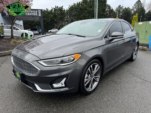 Used 2020 Ford Fusion Titanium image 1