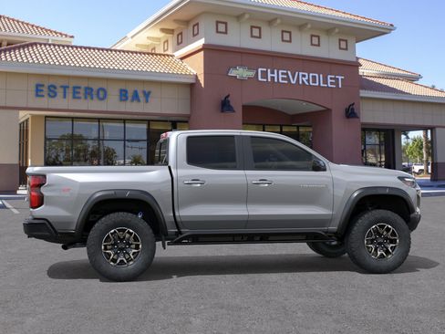 New 2026 Chevrolet Colorado ZR2 w/ Technology Package AWD/4WD image 5