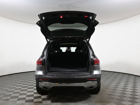 Certified 2022 Mercedes-Benz GLB 250 4MATIC image 33