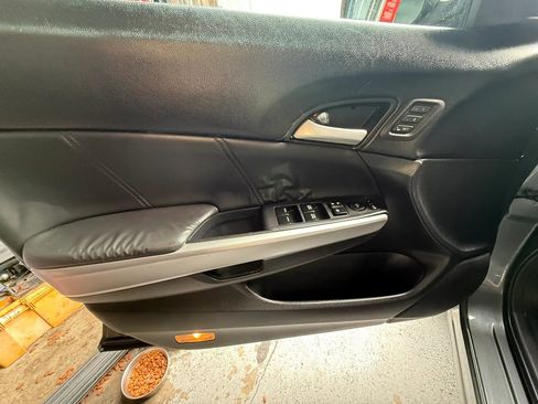 Used 2013 Honda Crosstour EX-L image 21