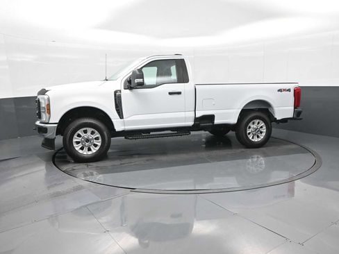 Used 2024 Ford F250 XL w/ XL Driver Assist Package image 4