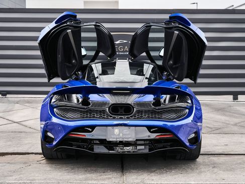 Used 2024 McLaren 750S image 22