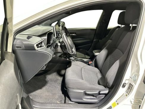 Used 2021 Toyota Corolla SE FWD image 13