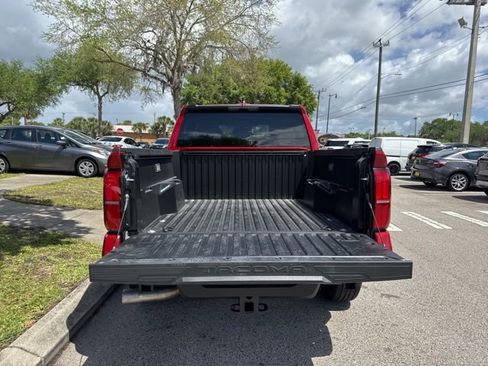 Used 2025 Toyota Tacoma SR5 image 17