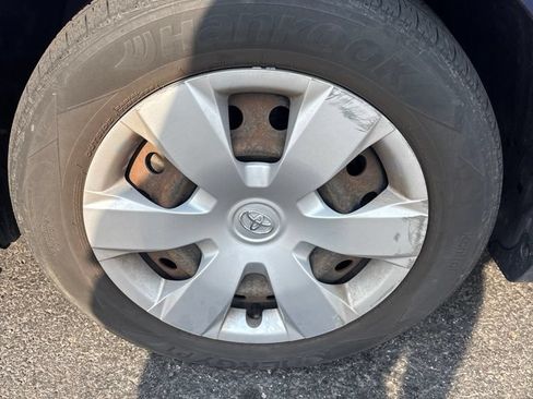 Used 2007 Toyota Camry FWD image 6