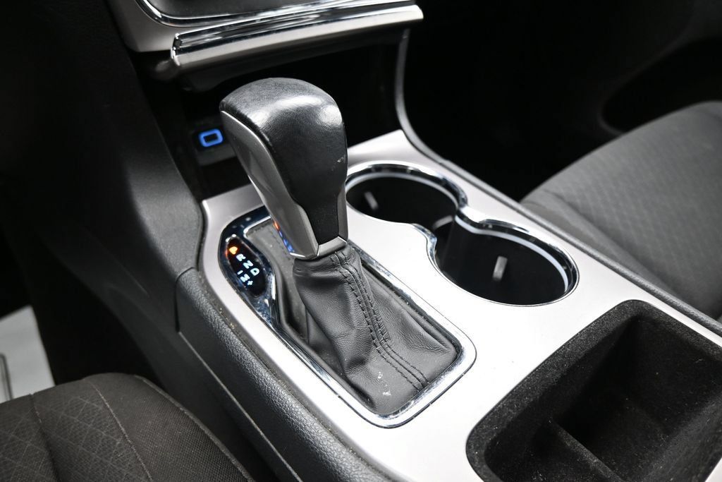 Used 2019 Jeep Grand Cherokee Laredo w/ Security & Convenience Group AWD/4WD image 23