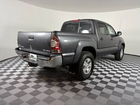 Used 2011 Toyota Tacoma 4x4 Double Cab w/ SR5 Pkg #2 image 8