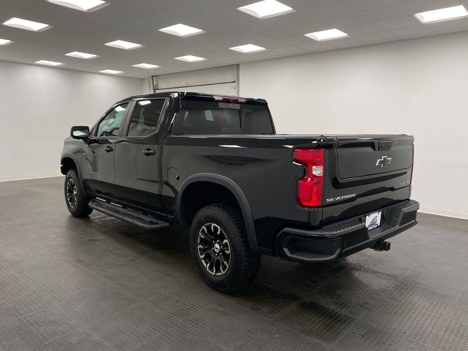 Used 2022 Chevrolet Silverado 1500 ZR2 AWD/4WD image 8