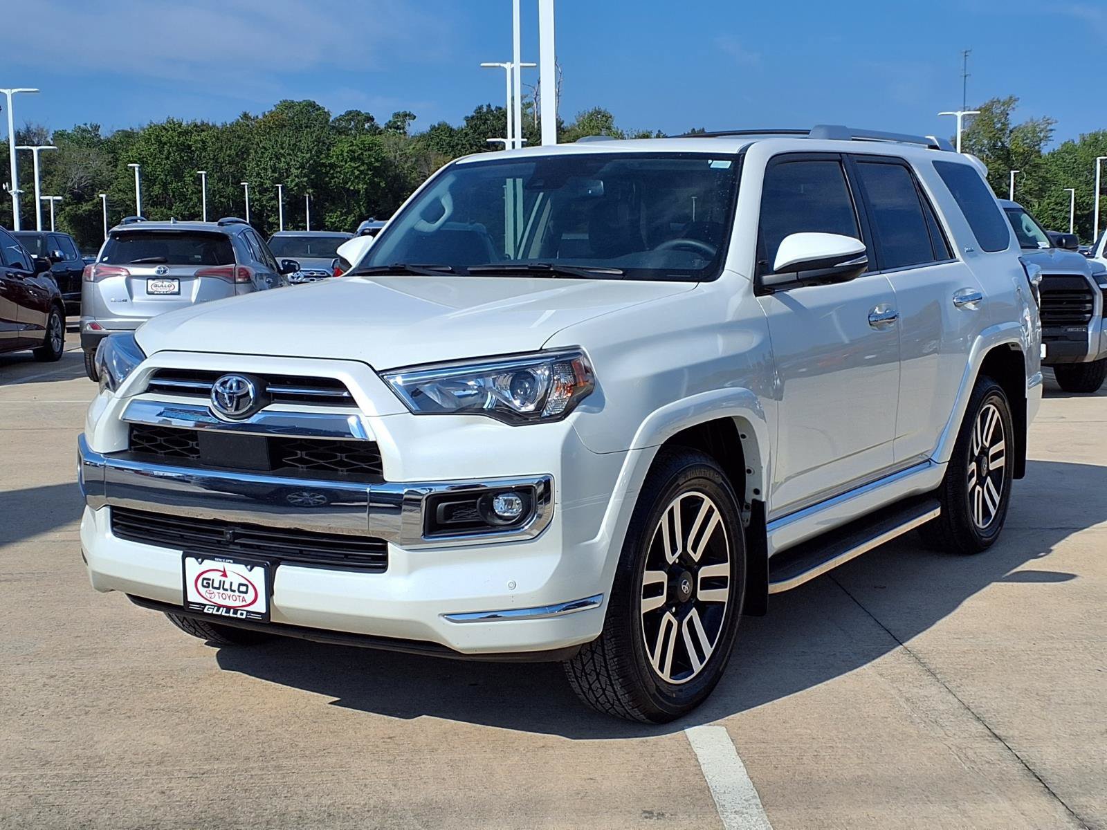 Certified 2022 Toyota 4Runner Limited RWD image 3