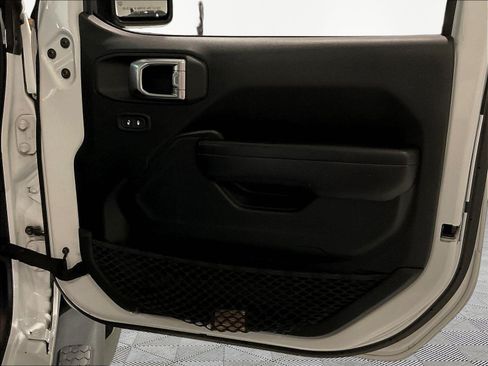 Used 2020 Jeep Wrangler Unlimited Sport AWD/4WD image 27