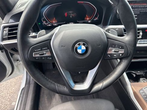 Used 2021 BMW 330i xDrive Sedan AWD/4WD image 12