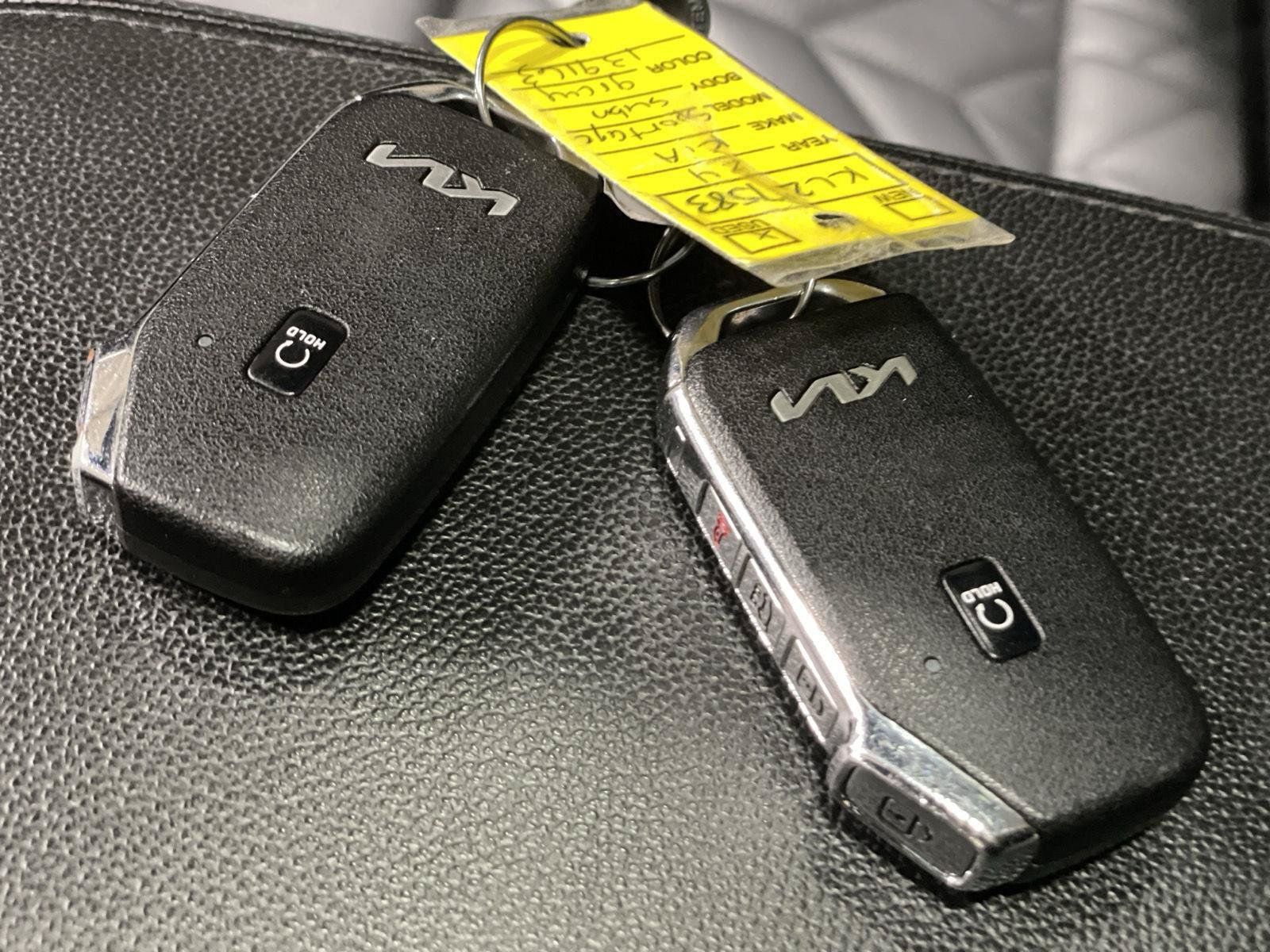 Used 2024 Kia Sportage X-Line w/ X-Line Premium Package AWD/4WD image 37