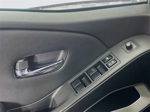 Used 2023 Nissan Frontier SV w/ Tow Package image 18