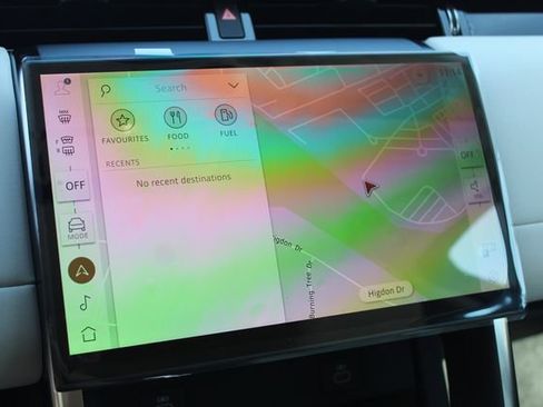 New 2025 Land Rover Discovery Sport S image 18