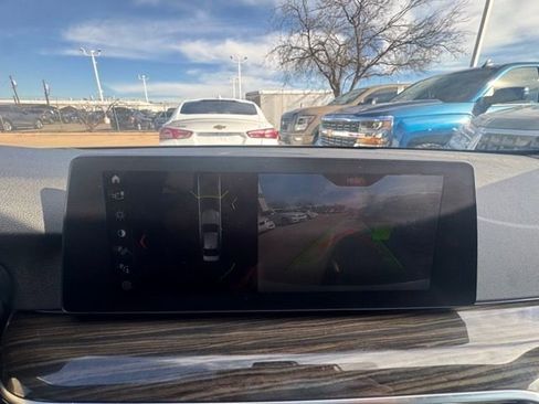 Used 2018 BMW 530e image 16