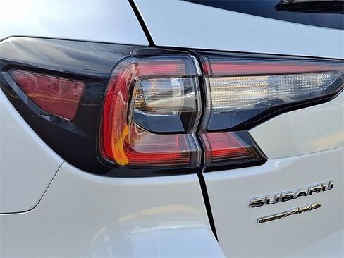 Used 2024 Subaru Outback Limited image 12