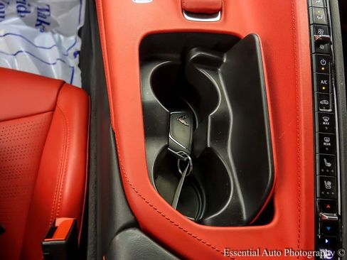 Used 2020 Chevrolet Corvette Stingray w/ 2LT Preferred Equipment Group image 19