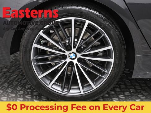 Used 2023 BMW 530i w/ Convenience Package RWD image 32