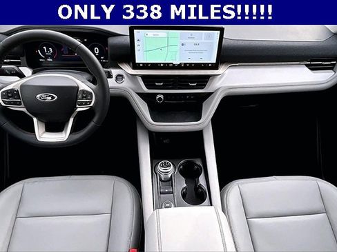 Used 2026 Ford Explorer Active image 7