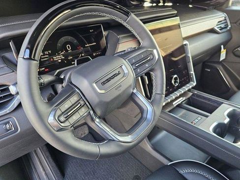 New 2026 GMC Acadia Denali w/ Super Cruise Package image 18