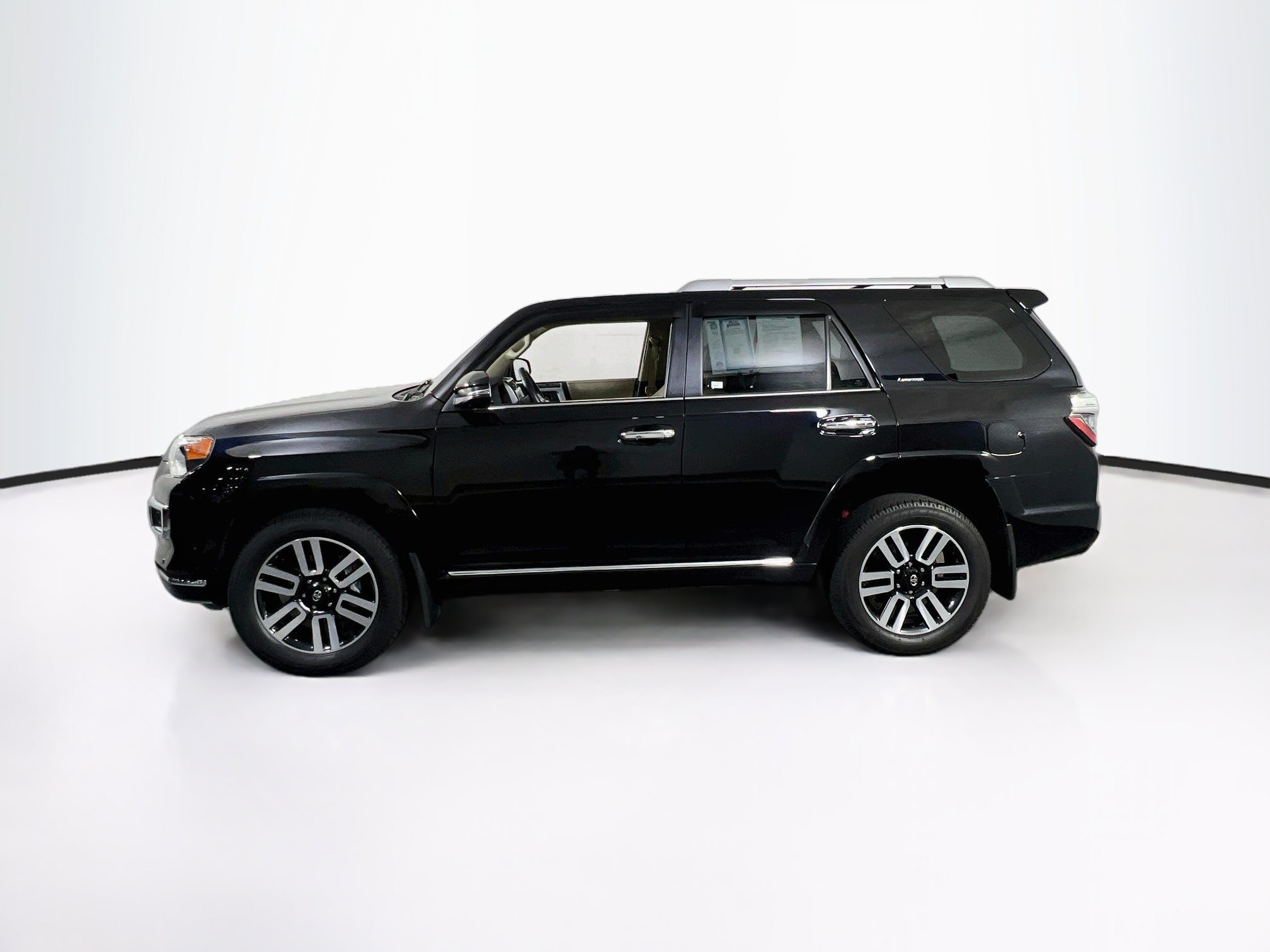 Used 2024 Toyota 4Runner Limited AWD/4WD image 8