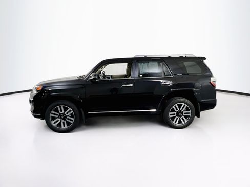 Used 2024 Toyota 4Runner Limited AWD/4WD image 8