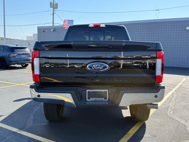Used 2018 Ford F350 Lariat w/ Lariat Ultimate Package AWD/4WD image 5