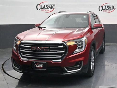 Used 2023 GMC Terrain SLT w/ Infotainment Package II image 4