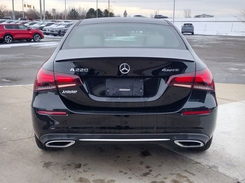 Used 2021 Mercedes-Benz A 220 4MATIC w/ Premium Package image 6