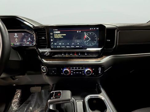 Used 2023 GMC Sierra 1500 Elevation w/ X31 Off-Road Package image 19