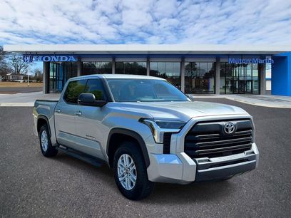 Used 2022 Toyota Tundra SR5 w/ SR5 Premium Package