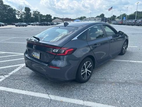 Used 2023 Honda Civic LX image 8