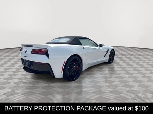 Used 2017 Chevrolet Corvette Stingray Convertible RWD image 12