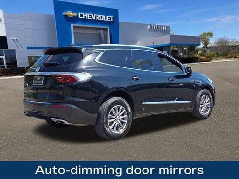Used 2024 Buick Enclave Premium AWD/4WD image 26