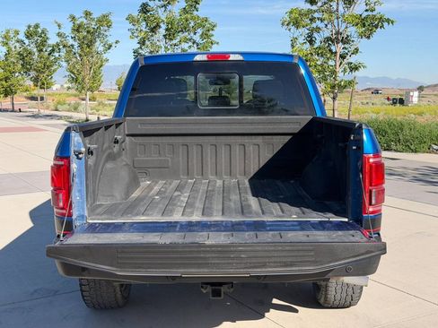 Used 2017 Ford F150 Lariat w/ Equipment Group 502A Luxury AWD/4WD image 11